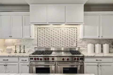 Kitchen - 4713 E Calle Redonda --, Phoenix, AZ 85018 photo 3 of 3