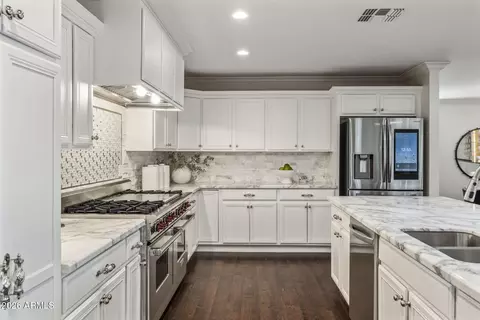 Kitchen - 4713 E Calle Redonda --, Phoenix, AZ 85018 photo 1 of 3