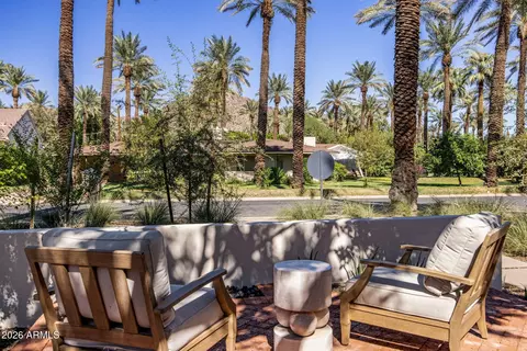 Exterior - 4713 E Calle Redonda --, Phoenix, AZ 85018 photo 3 of 8