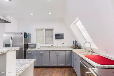 Kitchen - 2990 E Carr Canyon Rd, Hereford, AZ 85615 photo 4 of 4