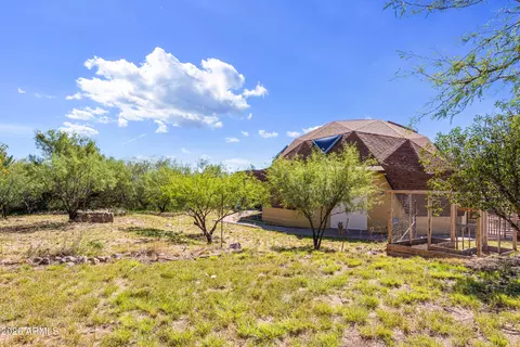 Exterior - 2990 E Carr Canyon Rd, Hereford, AZ 85615 photo 2 of 7