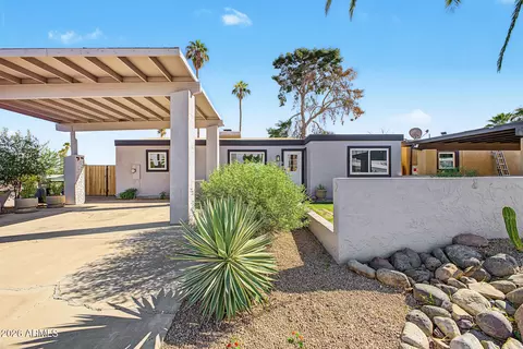 4215 N 105th Ave, Phoenix, AZ 85037