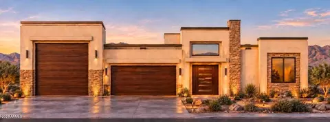 428 W Rough Rider Rd, New River, AZ 85087