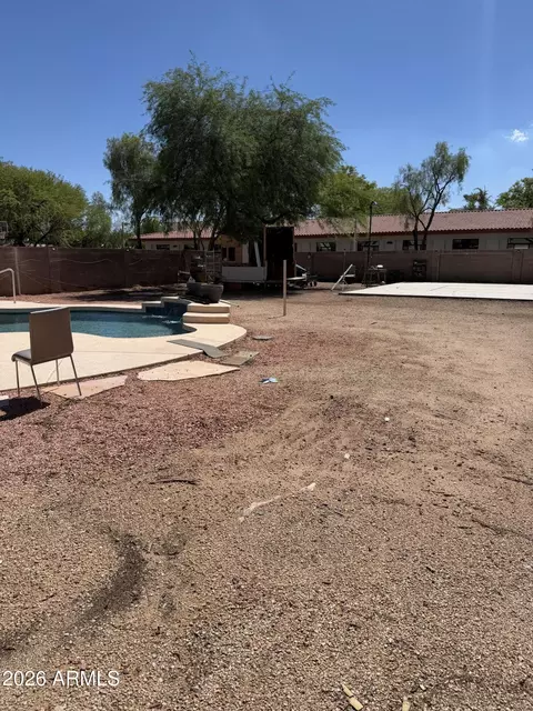 3237 E Rosemonte Dr, Phoenix, AZ 85050 photo 4