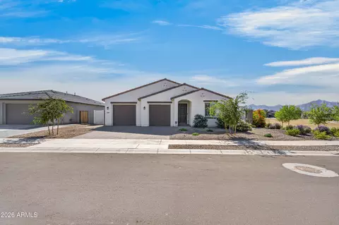 5615 W Paseo Way W, Laveen, AZ 85339