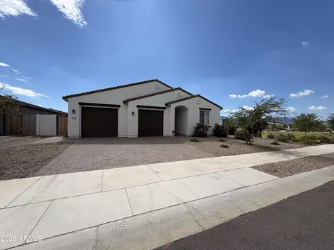 5615 W Paseo Way W, Laveen, AZ 85339