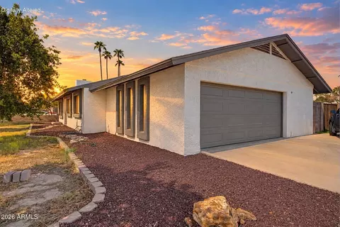 Exterior - 1918 E Inca Cir, Mesa, AZ 85203 photo 2 of 8