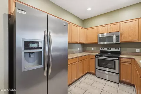 Kitchen - 1335 E June St #239, Mesa, AZ 85203 photo 3 of 4
