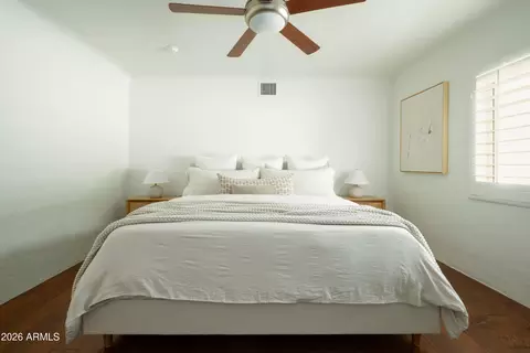Bedroom - 1334 E Flower St, Phoenix, AZ 85014 photo 2 of 3