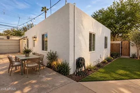 Exterior - 1334 E Flower St, Phoenix, AZ 85014 photo 20 of 24