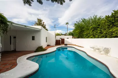 Exterior - 1334 E Flower St, Phoenix, AZ 85014 photo 4 of 24