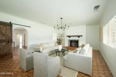 Living - 1334 E Flower St, Phoenix, AZ 85014 photo 1 of 5