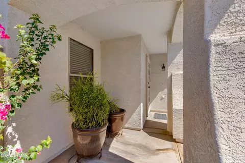 Exterior - 2610 W Romley Rd, Phoenix, AZ 85041 photo 1 of 4