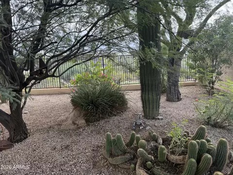 Exterior - 32007 N 23rd Ave, Phoenix, AZ 85085 photo 10 of 11