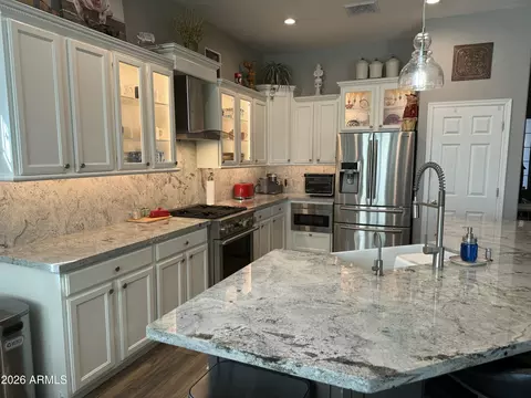 Kitchen - 32007 N 23rd Ave, Phoenix, AZ 85085 photo 3 of 5