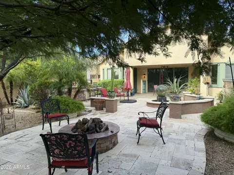 Exterior - 32007 N 23rd Ave, Phoenix, AZ 85085 photo 8 of 11