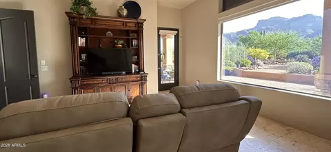 Living - 1135 S Broadway Ln, Apache Junction, AZ 85119 photo 5 of 5