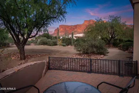 Exterior - 1135 S Broadway Ln, Apache Junction, AZ 85119 photo 7 of 41