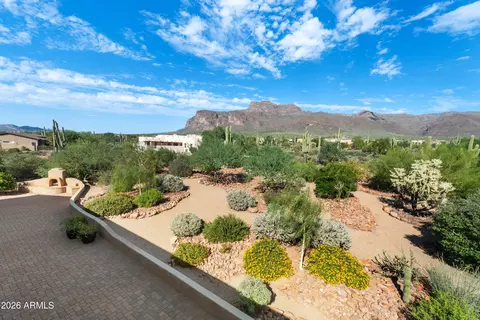 Exterior - 1135 S Broadway Ln, Apache Junction, AZ 85119 photo 25 of 41