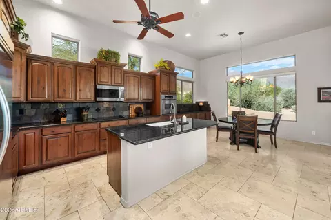 Kitchen - 1135 S Broadway Ln, Apache Junction, AZ 85119 photo 2 of 8