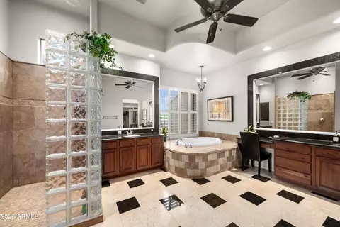 Bath - 1135 S Broadway Ln, Apache Junction, AZ 85119 photo 1 of 7
