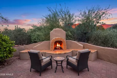 Exterior - 1135 S Broadway Ln, Apache Junction, AZ 85119 photo 4 of 41