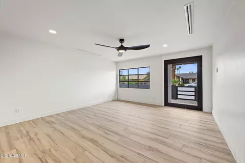 8721 E Amelia Ave, Scottsdale, AZ 85251