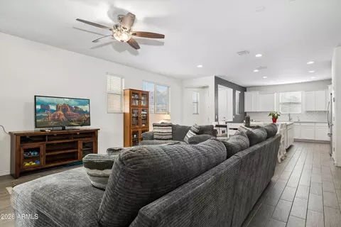Entry Way - 8520 E Osage Ave, Mesa, AZ 85212 photo 1 of 5
