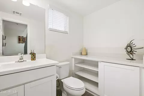 Bath - 8520 E Osage Ave, Mesa, AZ 85212 photo 2 of 6