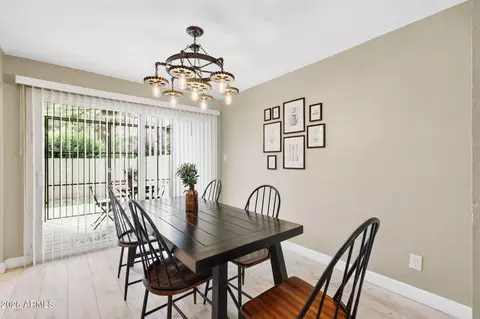 Dining - 4201 E Camelback Rd #41, Phoenix, AZ 85018 photo 2 of 2