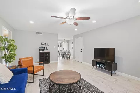 Living - 4201 E Camelback Rd #41, Phoenix, AZ 85018 photo 1 of 2