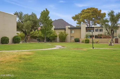 Exterior - 4201 E Camelback Rd #41, Phoenix, AZ 85018 photo 6 of 10
