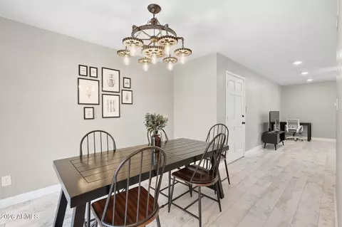 Dining - 4201 E Camelback Rd #41, Phoenix, AZ 85018 photo 1 of 2