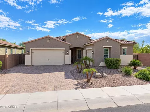 Exterior - 2451 E Bellerive Dr, Gilbert, AZ 85298 photo 12 of 21