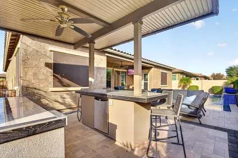 Exterior - 2451 E Bellerive Dr, Gilbert, AZ 85298 photo 9 of 21