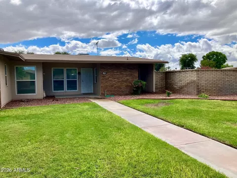 9949 W Ocotillo Dr, Sun City, AZ 85373