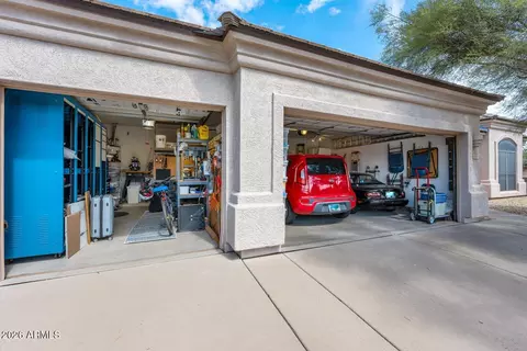 Exterior - 4938 E Apache Rain Rd, Cave Creek, AZ 85331 photo 2 of 7