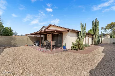 3709 W Wagoner Rd, Glendale, AZ 85308