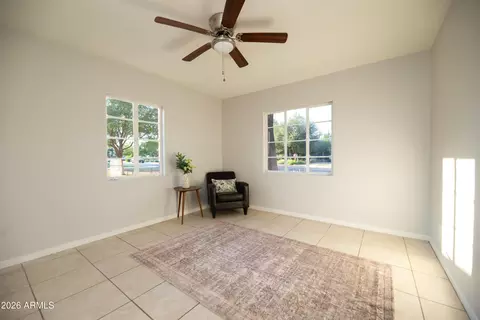 Living - 505 W Windsor Ave, Phoenix, AZ 85003 photo 3 of 3