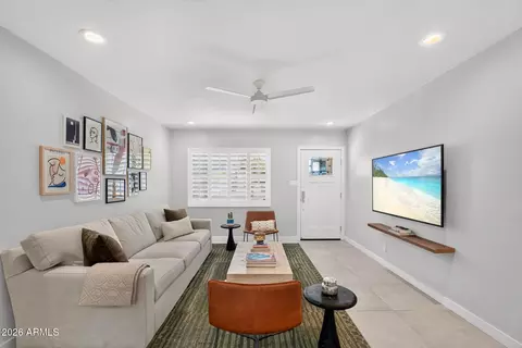 Living - 2734 E Highland Ave, Phoenix, AZ 85016 photo 2 of 3