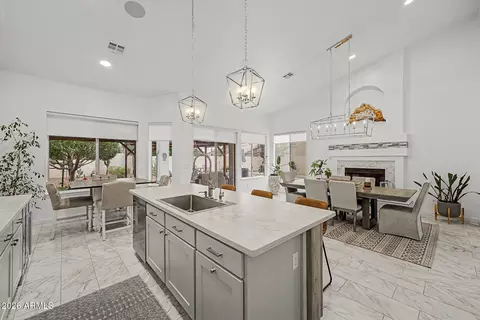 Kitchen - 3105 E Hiddenview Dr, Phoenix, AZ 85048 photo 1 of 3
