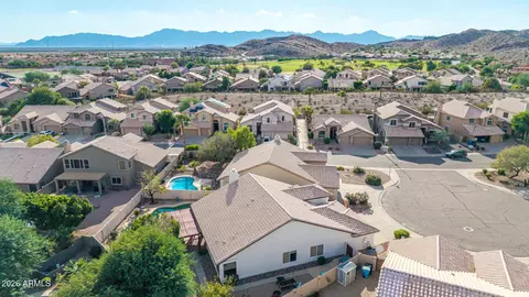 View/Area - 3105 E Hiddenview Dr, Phoenix, AZ 85048 photo 5 of 8
