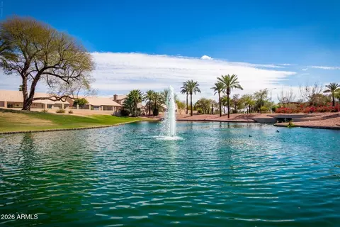 View/Area - 3105 E Hiddenview Dr, Phoenix, AZ 85048 photo 7 of 8