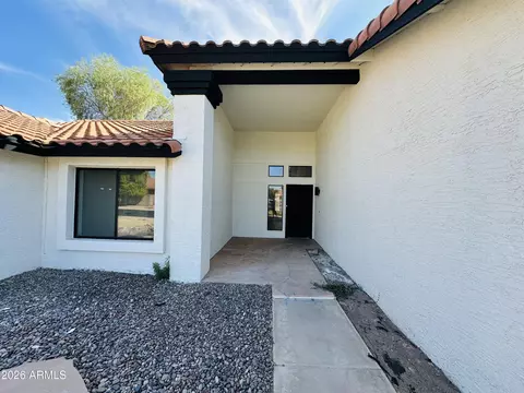 Exterior - 817 E Acoma Dr, Phoenix, AZ 85022 photo 1 of 2
