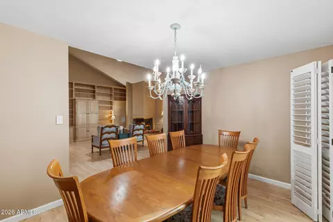 Dining - 7352 N 7th Pl, Phoenix, AZ 85020 photo 2 of 2