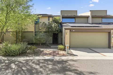 Exterior - 7352 N 7th Pl, Phoenix, AZ 85020 photo 1 of 12