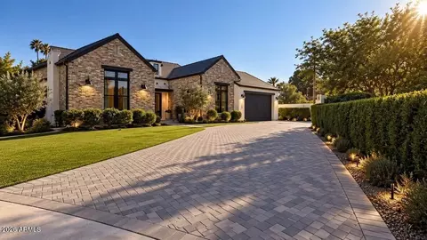 1539 W Wagon Wheel Dr, Phoenix, AZ 85021
