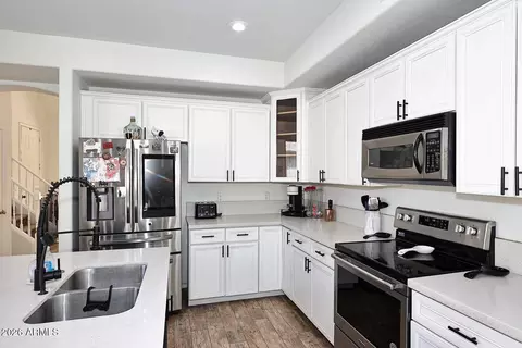 Kitchen - 5242 E Hilton Ave, Mesa, AZ 85206 photo 5 of 6