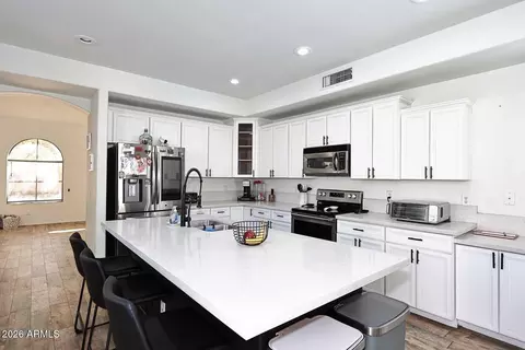 Kitchen - 5242 E Hilton Ave, Mesa, AZ 85206 photo 6 of 6
