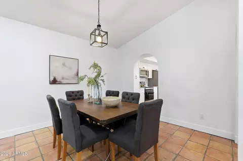 Dining - 16449 N 29th Ln, Phoenix, AZ 85053 photo 2 of 5